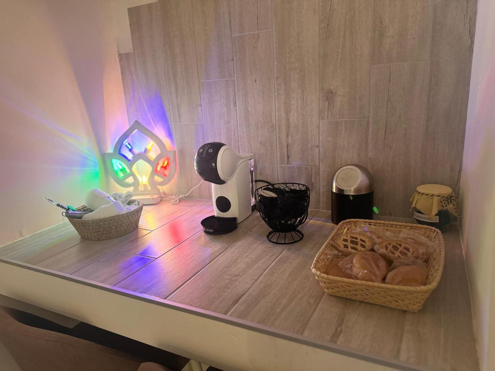 Bari Valona Rooms ภายนอก รูปภาพ